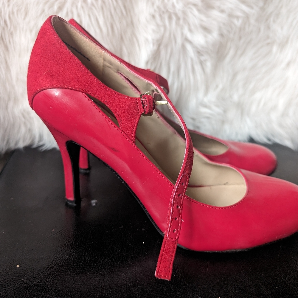Nine West red vegan patent leather heels